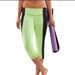 Lululemon Wunder Under Cropped Legging